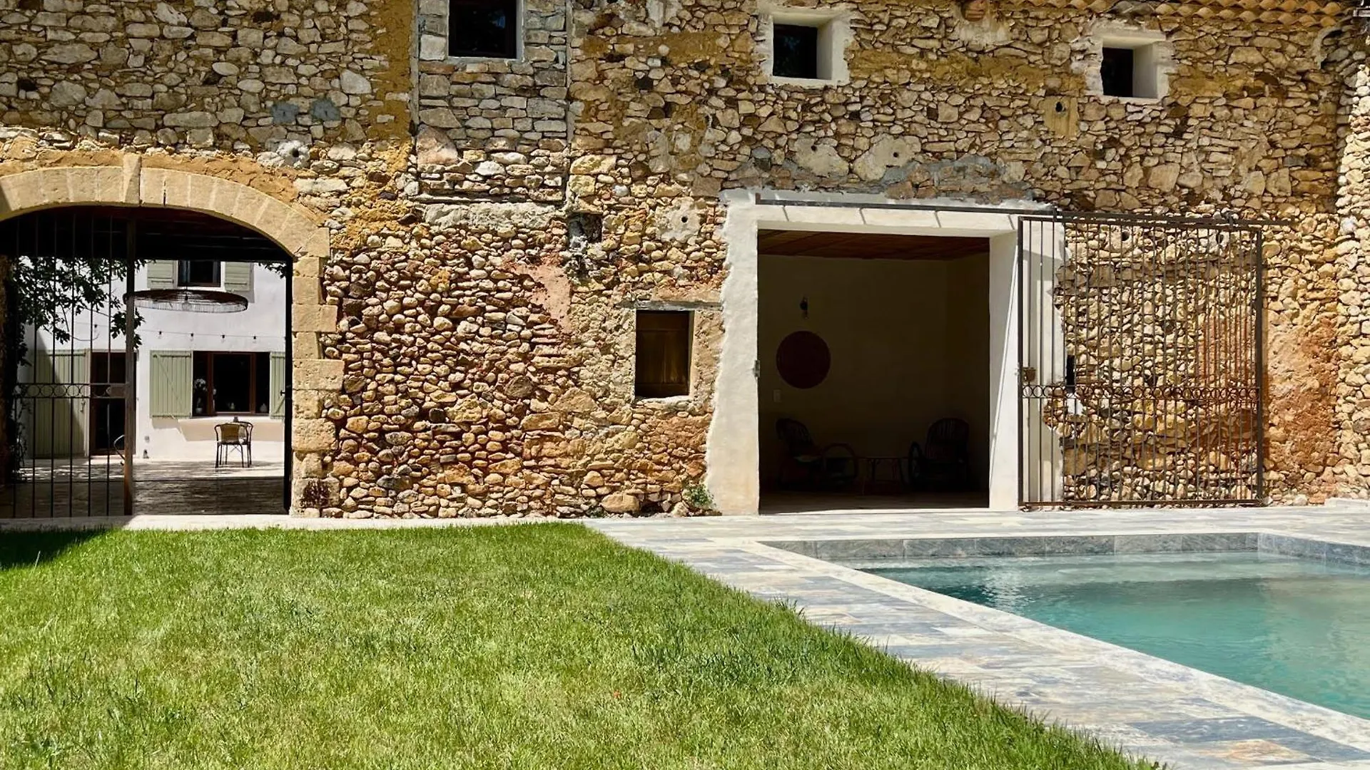 Suites De Bruoux Gargas  Gargas (Vaucluse)